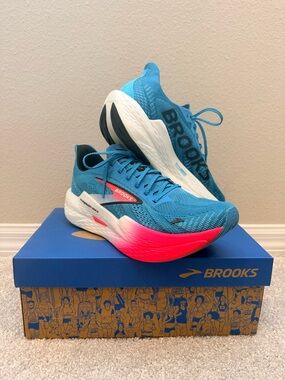 Brooks Hyperion Max 2 Women’s Running Shoes, size 10